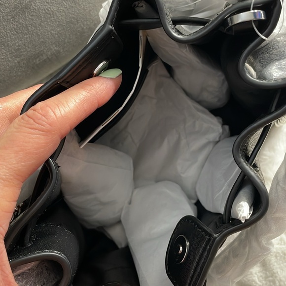 Michael Kors Small Black Mina - Picture 7 of 7